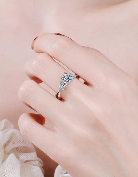 Come With Me 1 Carat Moissanite Ring