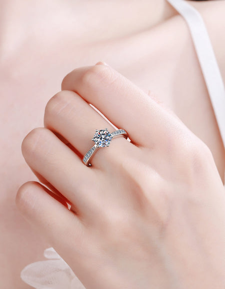 925 Sterling Silver Moissanite Adjustable Ring