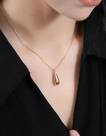 18K Gold-Plated Pendant Necklace