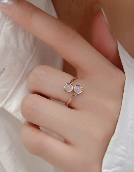 High Quality Natural Moonstone 925 Sterling Silver Toi Et Moi Ring