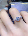 Something To See 1 Carat Moissanite Ring