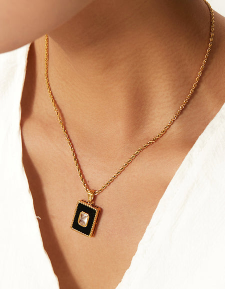 Square Pendant Twisted Chain Necklace